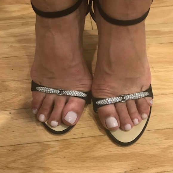 Giuseppe Zanotti Shoes - Giuseppe Zanotti Black Open Toe Shoes - 38